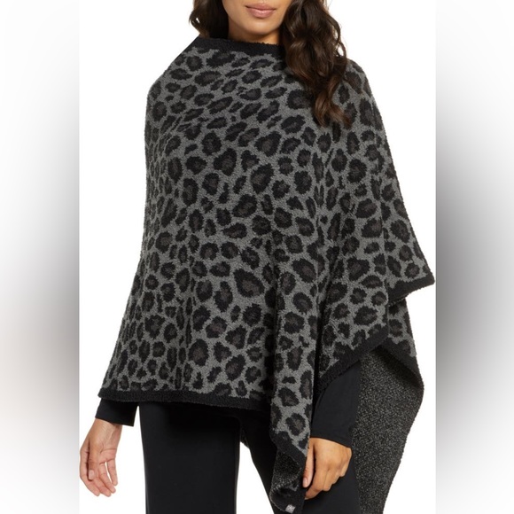 Barefoot Dreams CozyChic Leopard Poncho in multi graphite grey shawl wrap - Picture 3 of 14